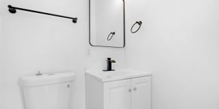 GORGEOUS end unit in Baltimore! 3 Bedrooms 3 Bathrooms Plus a Rec Room! GORGEOUS end unit in Baltimore! 3 Bedrooms 3 Bathrooms Plus a Rec Room! Gallery 16