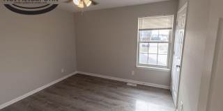 Super cute 3 bedroom duplex Gallery 25