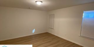 5 East Byfield Drive Gallery 8
