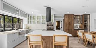 116 W 1st Ct Gallery 12