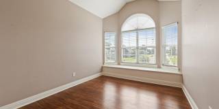 300 Oak Hollow Drive Gallery 38