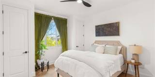 6 Sun Lily Lane Gallery 26