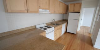 Kenwood Court Gallery 16