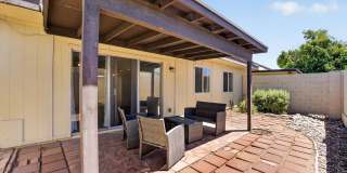 Modern Updated Tempe Townhome Near ASU & Downtown with Resort-Style Amenities Gallery 37