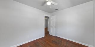 1531 Louisiana Street Gallery 11