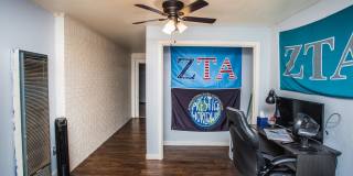 3616 39th Street Gallery 47