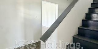1701 Grace St Gallery 3