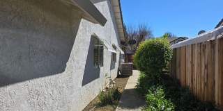 Charming 3BD/2BA Home in Quiet Cul-De-Sac with Solar & Included Landscaping Gallery 4