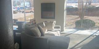 Fantastic Studio in The Metropolitan Condos Gallery 28