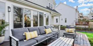 9 Grimes Road Gallery 41