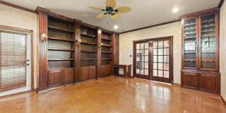 300 Oak Hollow Drive Gallery 26
