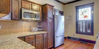 Renovated Historic 4 Bedroom Home w/ Two Car Garage in East Nashville Gallery 15