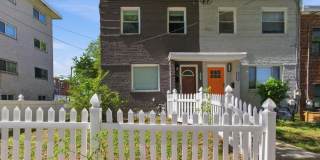 1527 MORRIS Road SE Gallery 1