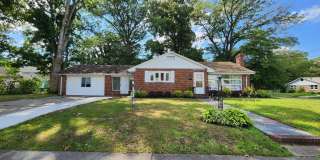 202 HOLLY Street Gallery 1