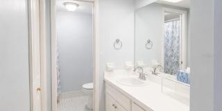115 LAKEVIEW Place Gallery 22