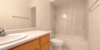 Beautiful 4 Bedroom, 2 Bath In The NW! Beautiful 4 Bedroom, 2 Bath In The NW! Gallery 10