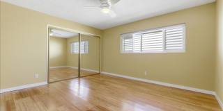 3 bed / 2 Bath Mid-Century Home with Two-Car Garage, Soaking Pool and Manicured Backyard! Gallery 19