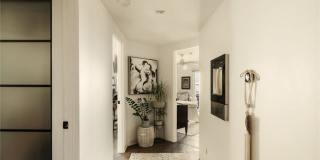 610 9th Street Gallery 16