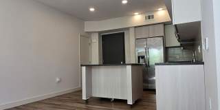 740 S Ridgeley Dr Gallery 2