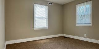Recently updated spacious 2 bedroom with flex space and fenced backyard Gallery 14