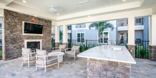 The Pointe at Siena Ridge Age 55+ Apartment Homes Gallery 3