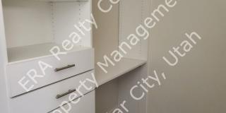 Move-in Bonus! 2 Bed, 2 bath + Office or Den. Gallery 15