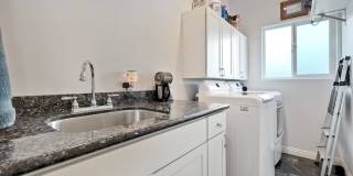 Exquisite Coastal Living- Ocean Beach Gallery 17