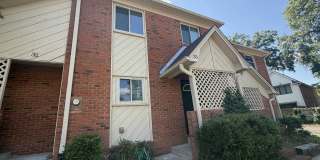 3207 Shamrock Gallery 1