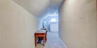 2 Clover Street Gallery 8
