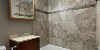 3428 Harriet Apartments Gallery 4