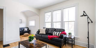 3Bdrm w/ Den  **FREE JULY RENT Gallery 4