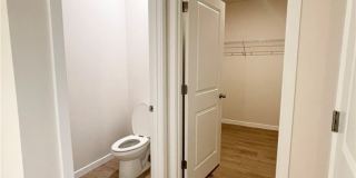 920 NE 10th Street Gallery 23