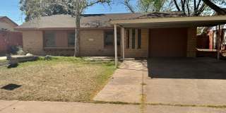 Adorable 3/1.5/1 in Great Location! Minutes from Tech and Hospitals! Adorable 3/1.5/1 in Great Location! Minutes from Tech and Hospitals! Gallery 1