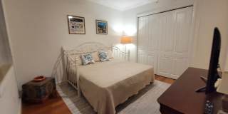 Luxury Apartment Right On The Beach In Lauderdale By The Sea!!! Seasonal rental Gallery 7