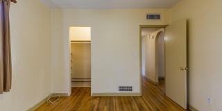 2110 E Water Street Gallery 20