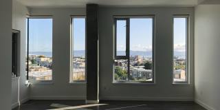 The Landing Gallery 44