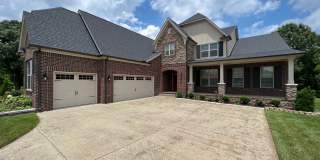 4 Bedroom Home w/ Office and 3 Car Garage Gallery 3