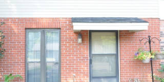 910 PEACHTREE Street Gallery 1