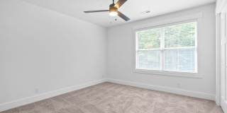 Large 2 Bedroom Luxury Townhome For Rent Near Billy Dunlop Park! Gallery 18