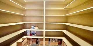 Beautiful Home in an Exclusive Gated Community Gallery 12