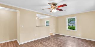 Now Leasing 3-Bedroom, 2-Bath House with Detached Garage for Move in August 1st! Gallery 8