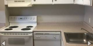 1 Bedroom Unit, fantastic Location Gallery 8