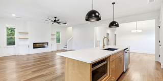 Custom Home in Seagate | 4 Bedrooms • 3 Bathrooms • Minutes to Wrightsville Beach Custom Home in Seagate | 4 Bedrooms • 3 Bathrooms • Minutes to Wrightsville Beach Gallery 19