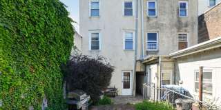 2623 EMERALD Street Gallery 30