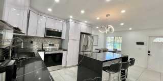 3810 NW 197th Ter Gallery 1