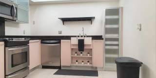 16300 Golf Club Rd Gallery 1