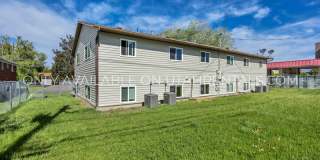 1533 S 450 E Gallery 18