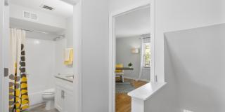 Monon Living Gallery 14
