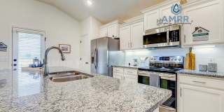 MOVE IN SPECIAL: Save $200 off on rent per month. Gallery 10