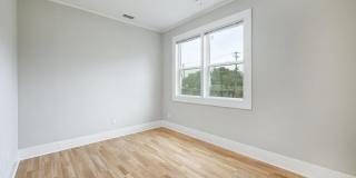 House available in West Campus with walking distance to Bus Stop House available in West Campus with walking distance to Bus Stop Gallery 13